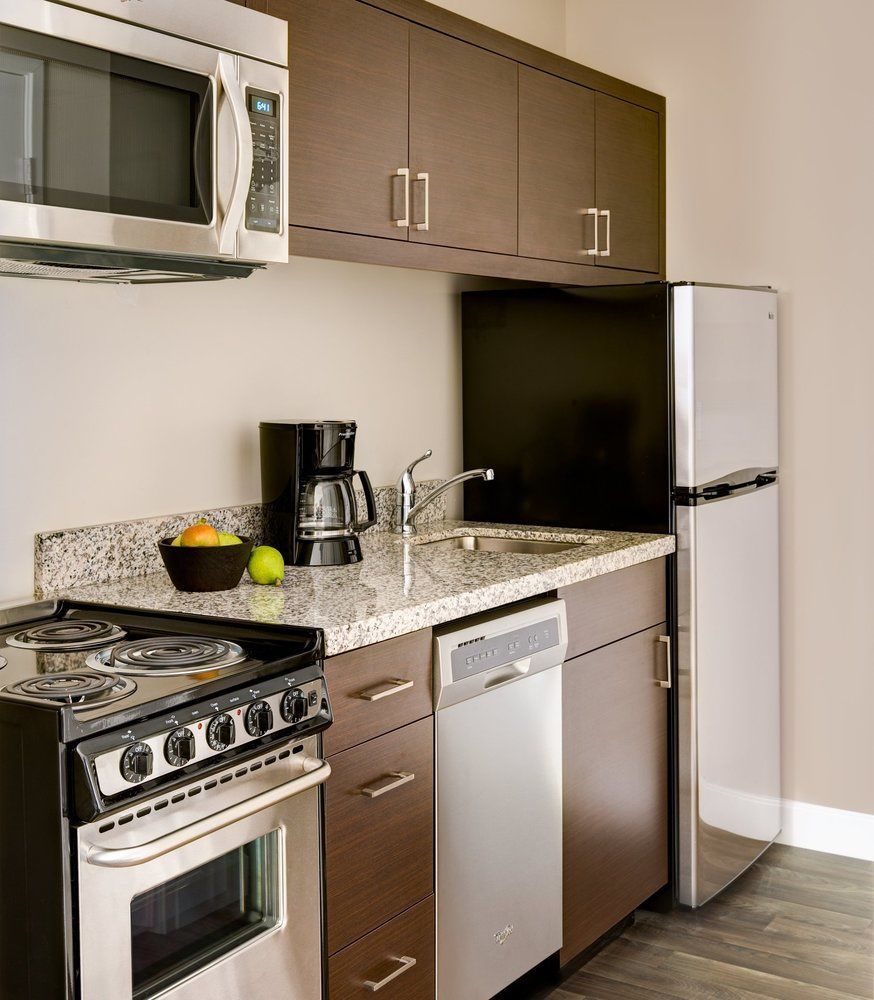 Towneplace Suites By Marriott Kansas City Airport Exterior photo